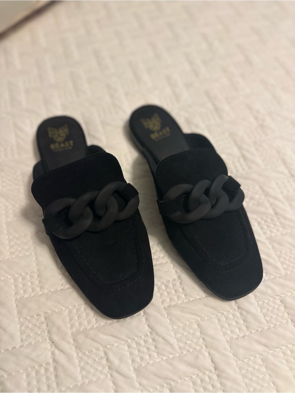 BEAST FASHION Black Suede Chain-Trim Slide Mules